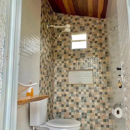 Chale Com Jacuzzi Vista Do Lago Alexania Exterior photo